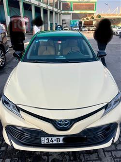 تۆیۆتا کامری